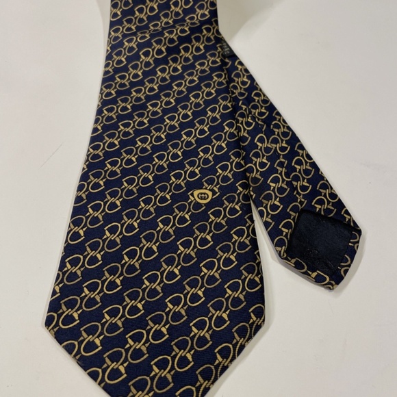 Authentic GUCCI Vintage Gucci Silk Tie horse bit - Picture 2 of 4